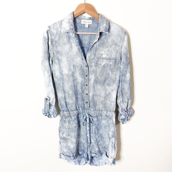 Cloth & Stone Anthropologie Blue Tencel Piper Button Front Long Sleeve Romper XS - Picture 2 of 6